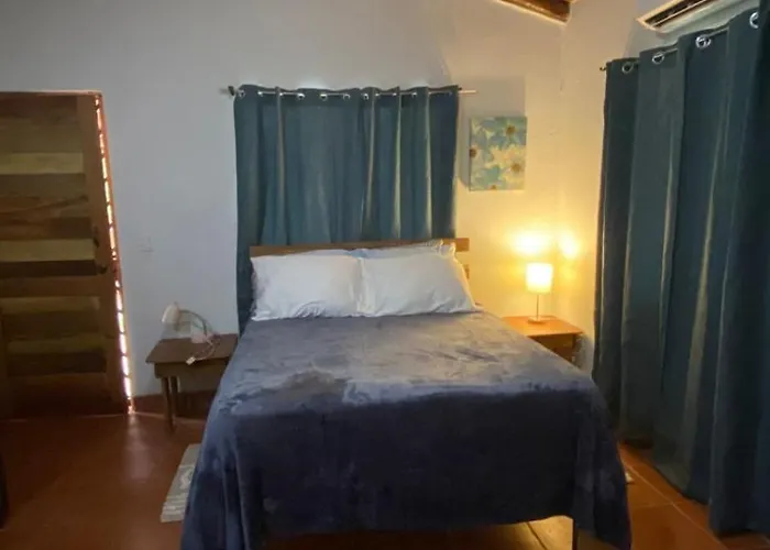 Casa Rosada 3*